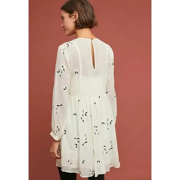 Anthropologie Feather Bone Feuille Ivory Embroidered Tunic Dress Size 2 Anthropologie Feather Bone Feuille Ivory Embroidered Tunic Dress Size 2